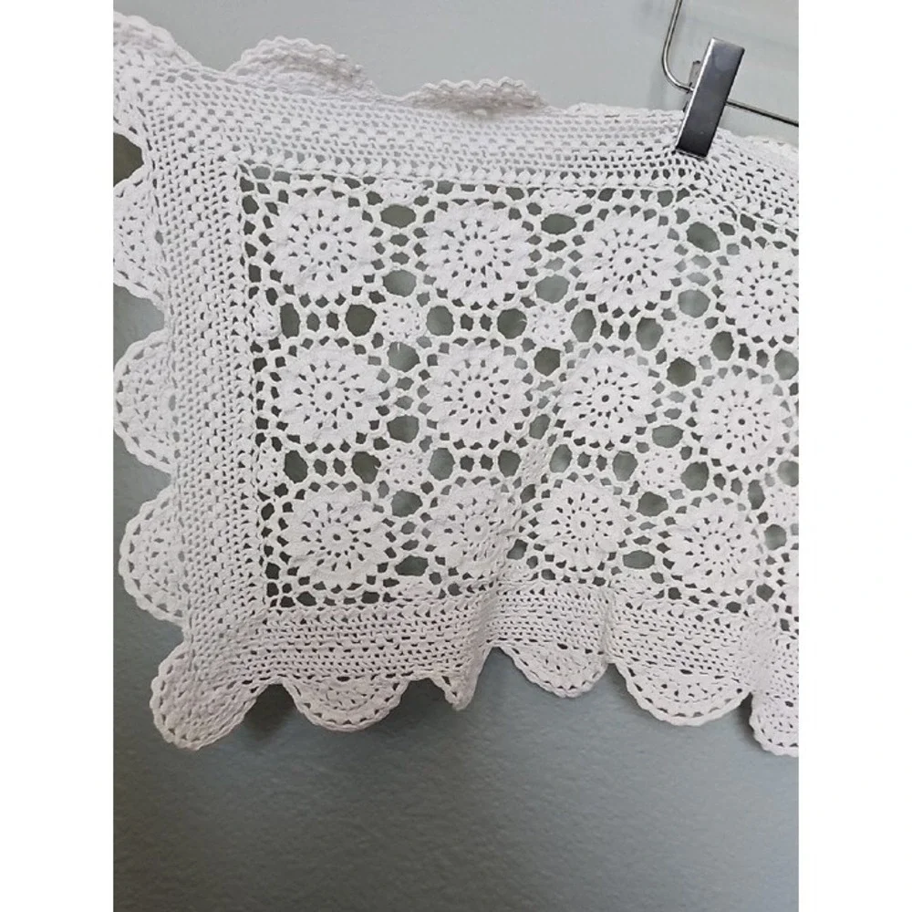 White Crochet Lace Table Runner Handmade Floral Scalloped 13x34 Cottagecore Boho